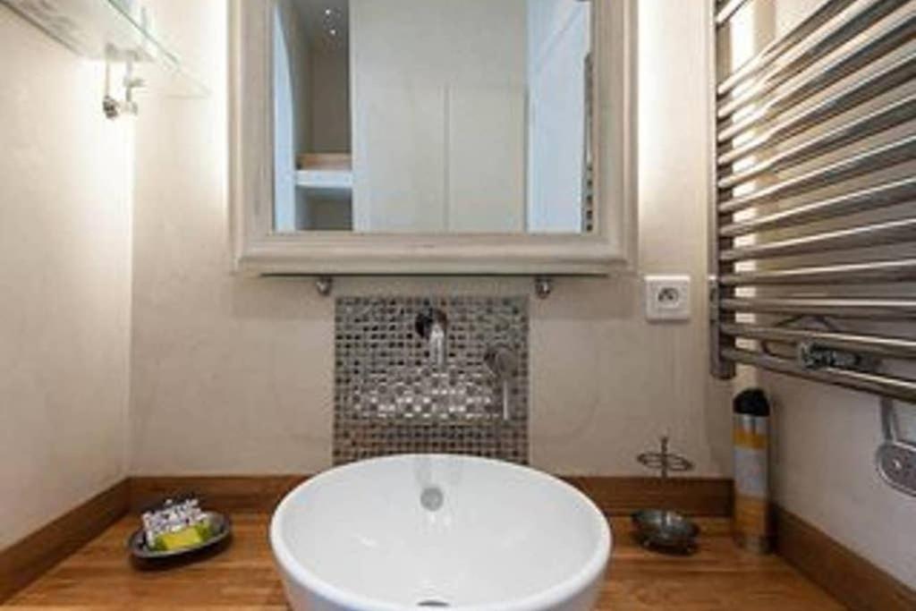 Barla 3 - A Spacious One Bedroom Apartment Near Place Garibaldi Nice Eksteriør bilde